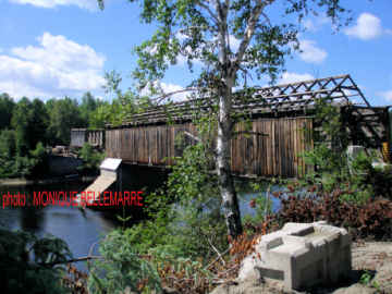 Gareau Bridge. Photo by Monique Bellemarre